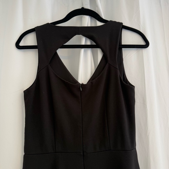 LOFT Black Sleeveless Fit & Flare Pocket Dress Stretch Size 4 - Picture 6 of 9